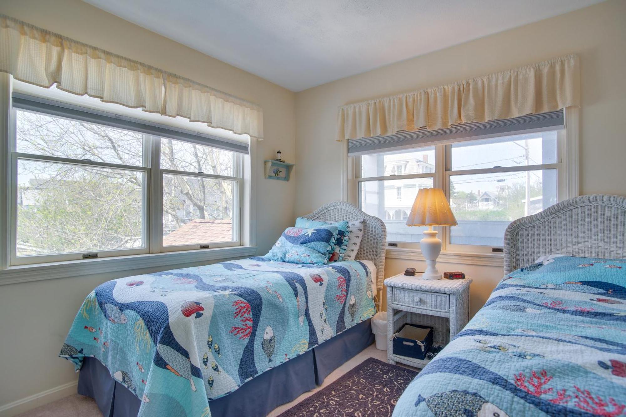 Breezy Oak Bluffs Condo - Steps To Inkwell Beach! المظهر الخارجي الصورة
