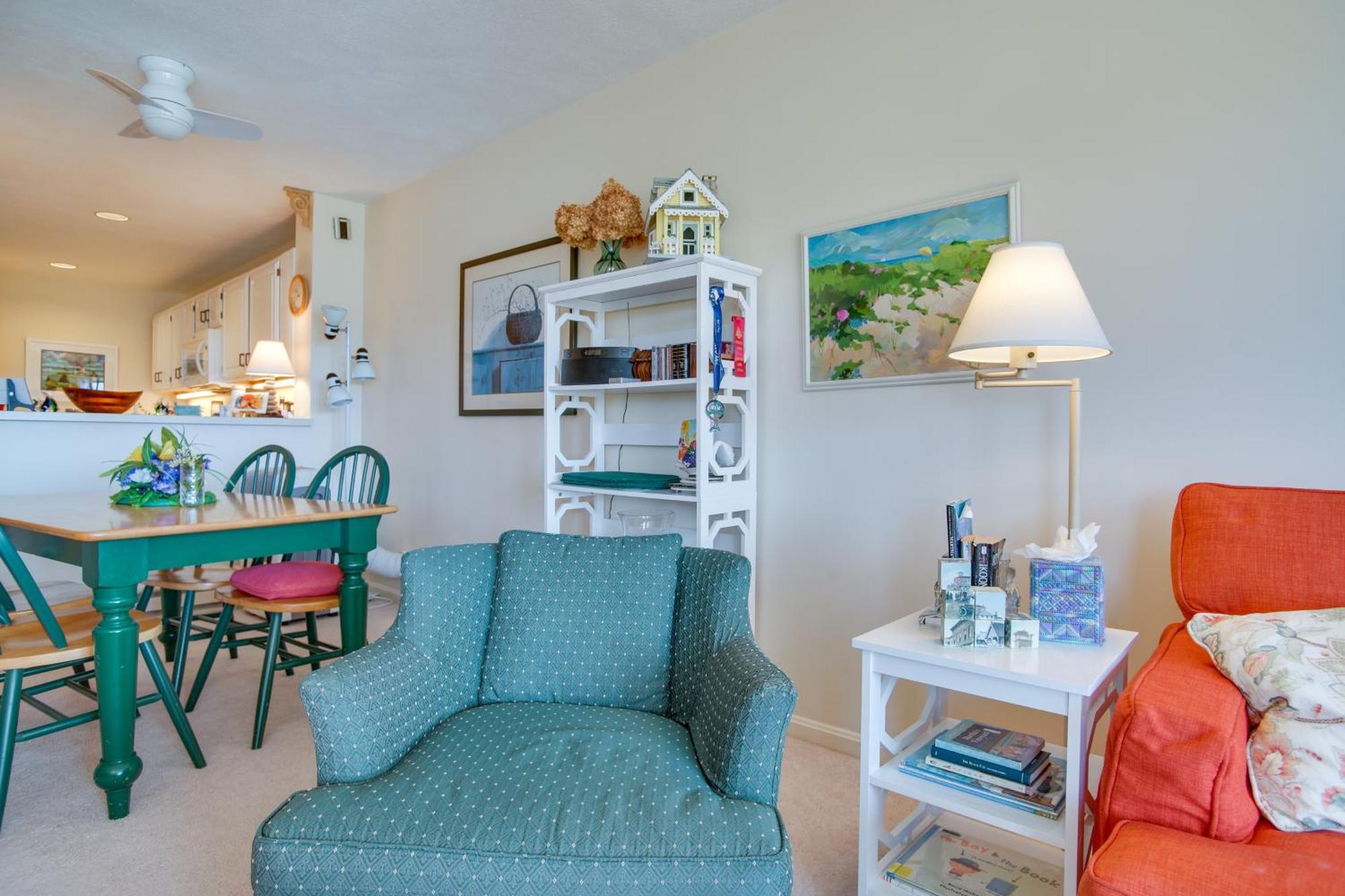 Breezy Oak Bluffs Condo - Steps To Inkwell Beach! المظهر الخارجي الصورة